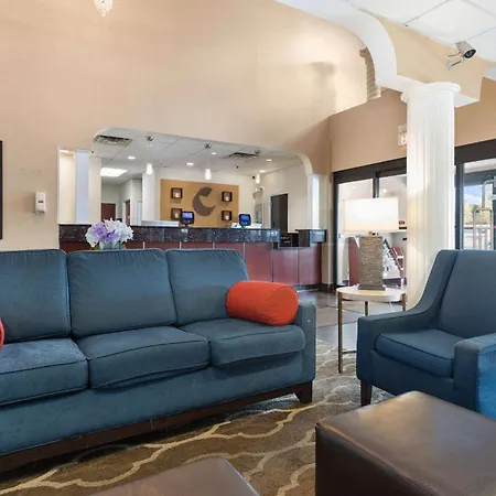 Comfort Suites Lombard - Addison