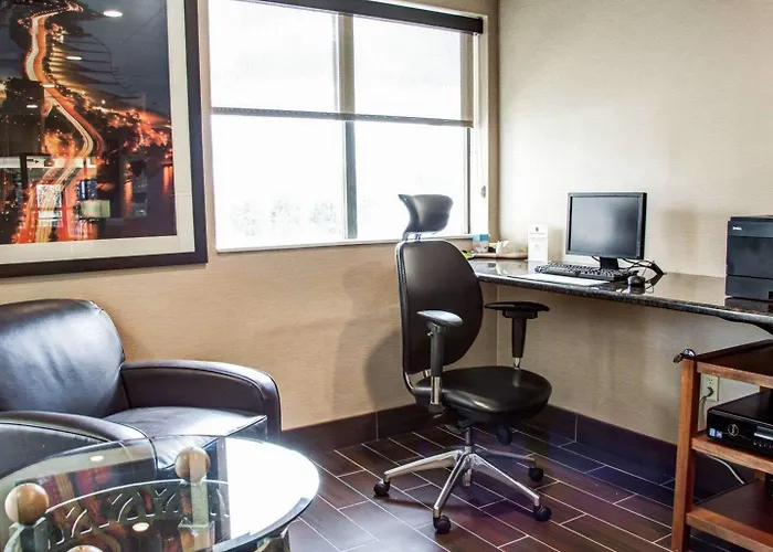 Hotel Comfort - Addison