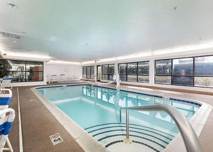 Comfort - Addison 4*