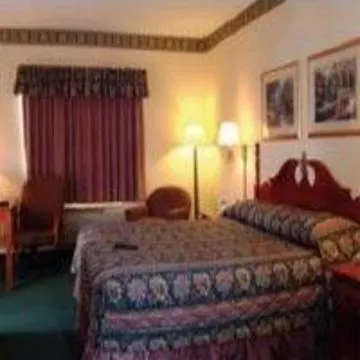 Comfort - Addison Hotel