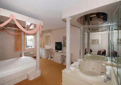 Hotel Comfort - Addison Lombard