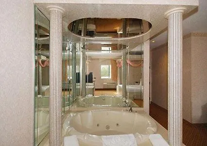 Hotel Comfort - Addison