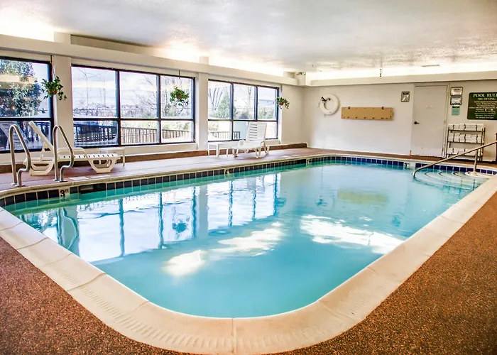 Hotel Comfort - Addison Lombard