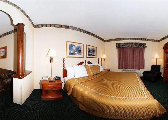 Hotel Comfort - Addison Lombard